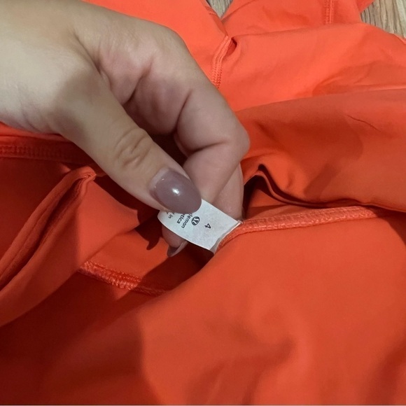 Lululemon Sun Runner Crop *17" - Picture 7 of 9